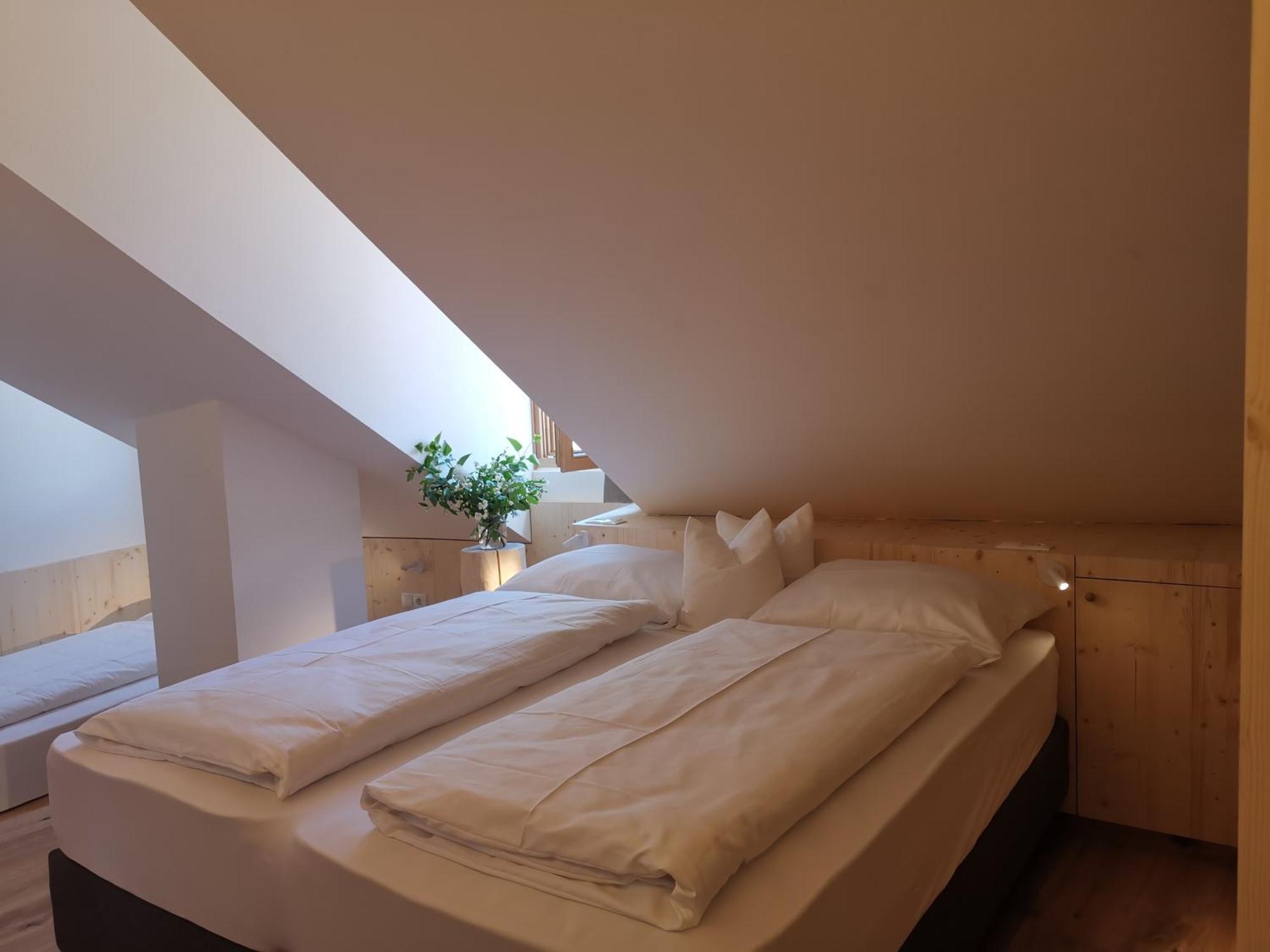 Ansitz Grustdorf Apartment Appiano Sulla Strada Del Vino Bagian luar foto